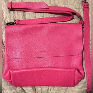 CALMA 11600 XL Crossbody Leather Bag.